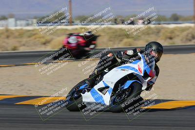 media/Feb-04-2023-SoCal Trackdays (Sat) [[8a776bf2c3]]/Turn 16 Set 2 (1125am)/